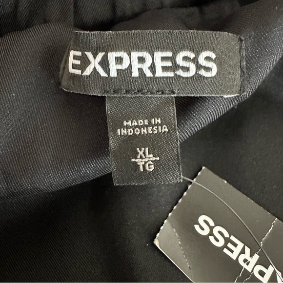 Express women one shoulder ruffle satin cropped top XL black pirate renaissance - Picture 9 of 10